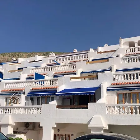 Pool & View Christianos * Los Cristianos (Tenerife)